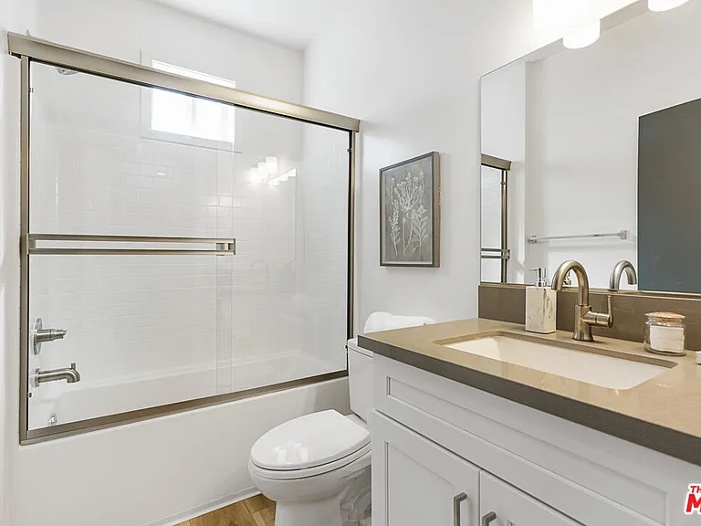 14651 W Sara Ln — Photo 24