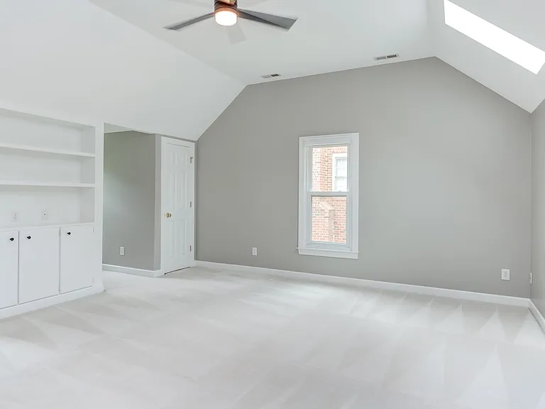 1777 Dunmore Pl — Photo 29