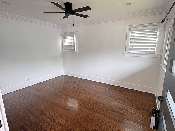 4th image of 69 Roycroft Ave #69