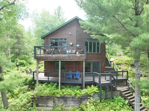 6714 Shingobee Rd NW, Walker, MN 56484