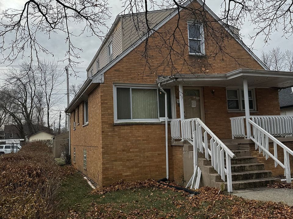 2nd image of 519 E 43rd Ave