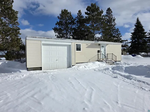 52 Garden Cir, Babbitt, MN 55706