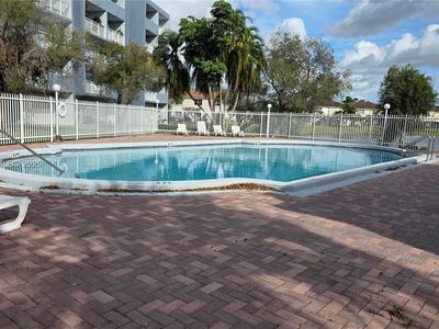 9375 Fontainebleau Blvd APT L420, Miami, FL, 33172