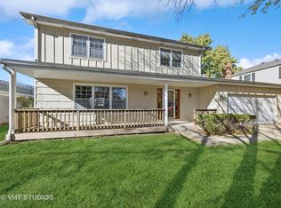 1470 McCormick Pl, Wheaton, IL 60189