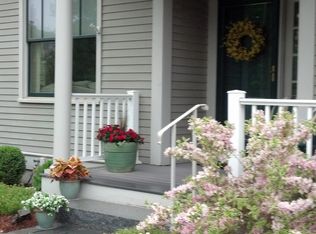 142 Johnson Woods Dr, Reading, MA 01867