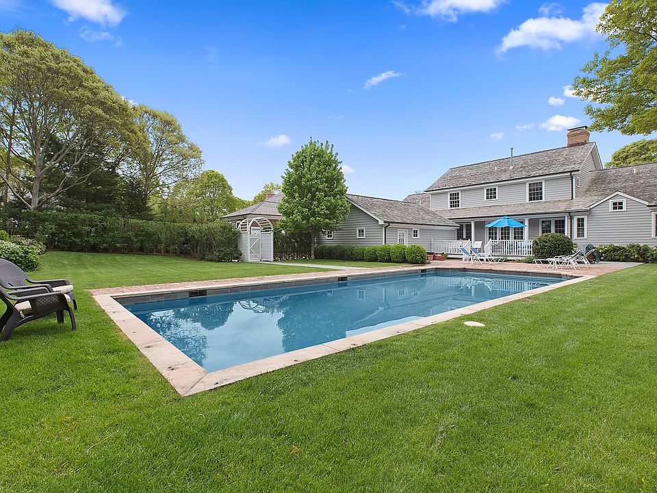 1st image of 9 Montauk Avenue Ext