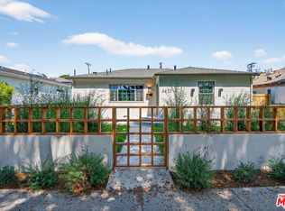 2453 Oak St, Santa Monica, CA 90405