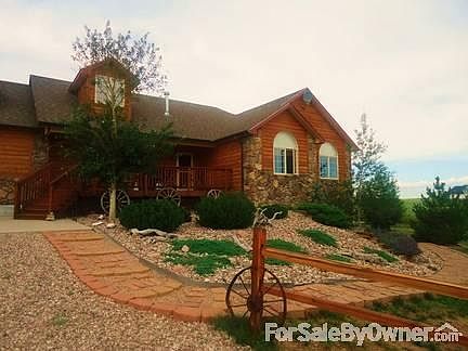 View to the east of the Driveway