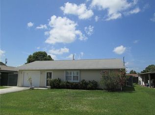 2257 SE Monroe St, Stuart, FL 34997