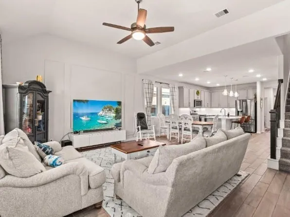 20003 Wild Horse Hollow Ln, Tomball, TX 77377