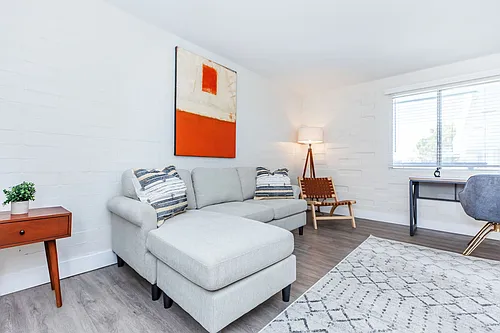 Palisade Flats- Stunning Renovations Photo 1
