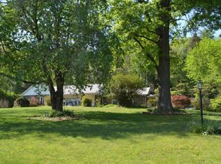 325 Lundy Dr, Williamsport, PA 17701