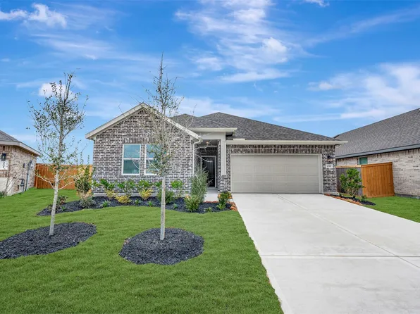 235 Ice Shore Trl, Dayton, TX 77535