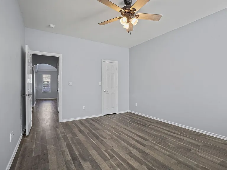 119 Magnolia St — Photo 18