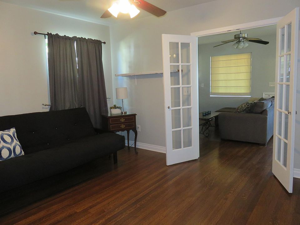 Bedroom (1)