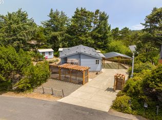 88513 3rd Ave, Florence, OR 97439