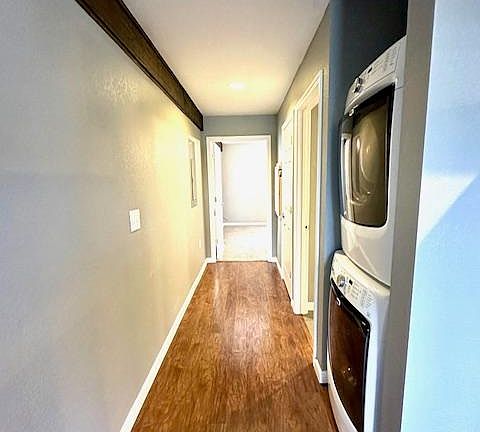 4th image of 4604 S Wigger St