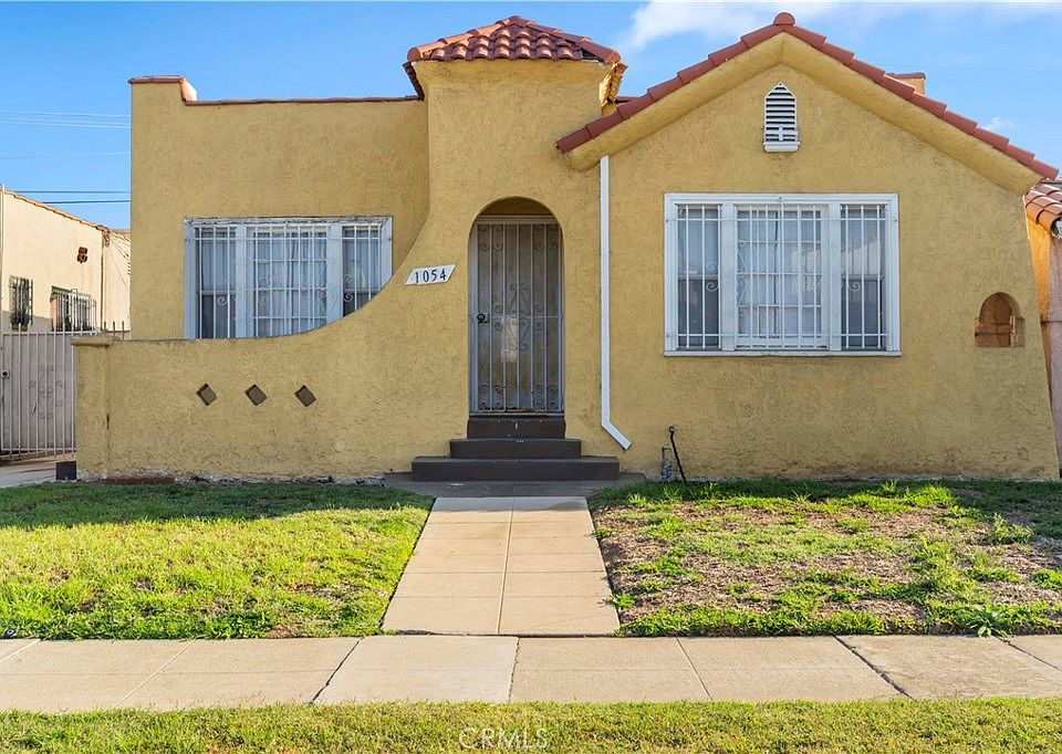 1st image of 1054 W 81st Pl