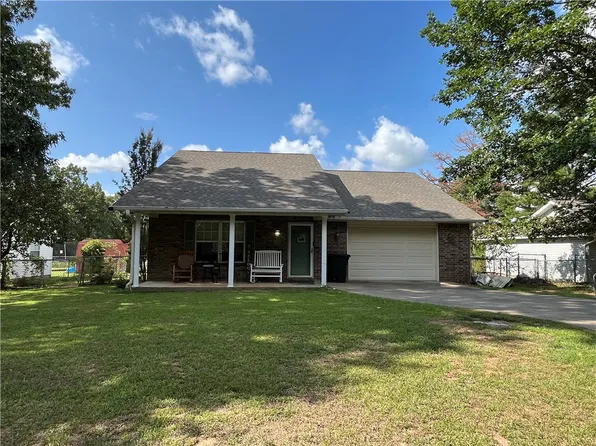 316 Miller St, Altus, AR 72821