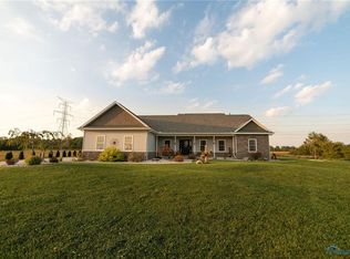 16738 King Rd, Bowling Green, OH 43402