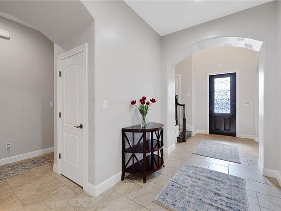 3rd image of 11916 Versante Cir #Vh-54