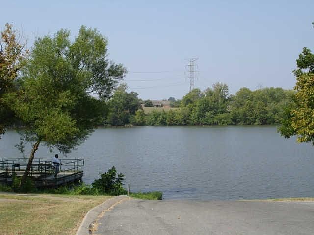 2nd image of 133 Lake Point Dr