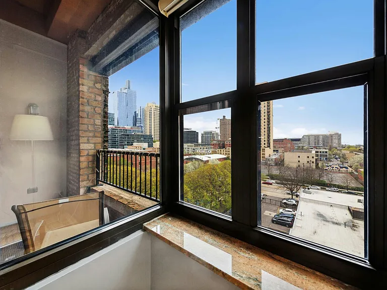 1503 S State St #611 — Photo 3
