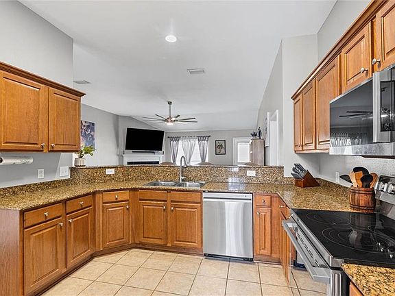 5th image of 1609 Woodberry Dr