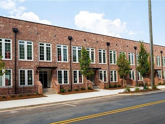 Gorgeous streetscape at The Maxwell