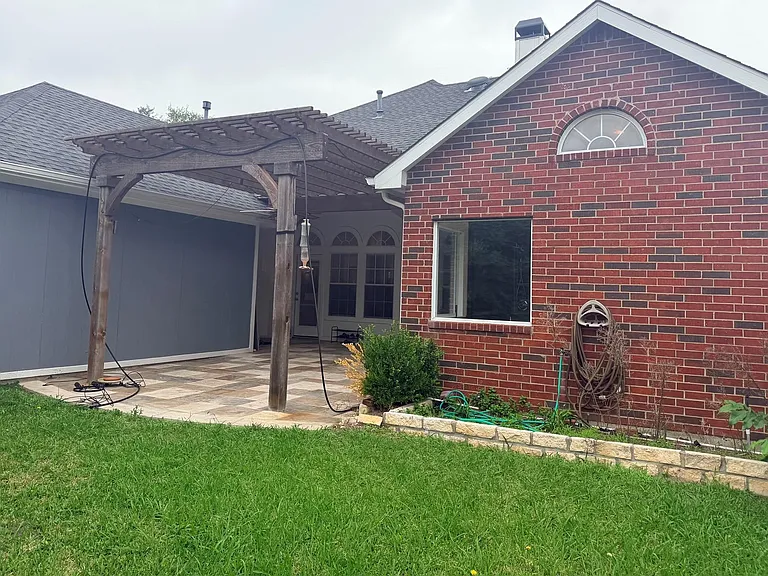 2220 Sky Harbor Dr — Photo 14