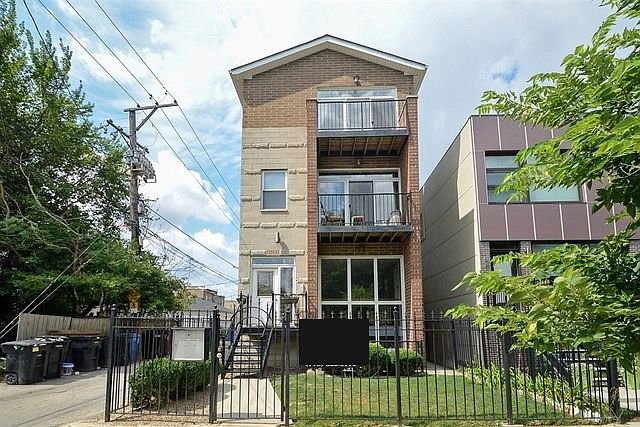 1st image of 1214 N Campbell Ave #3