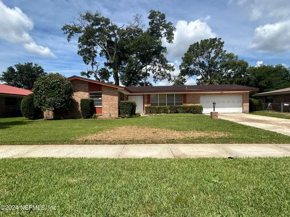 1824 MARACAIBO Road, Jacksonville, FL 32211