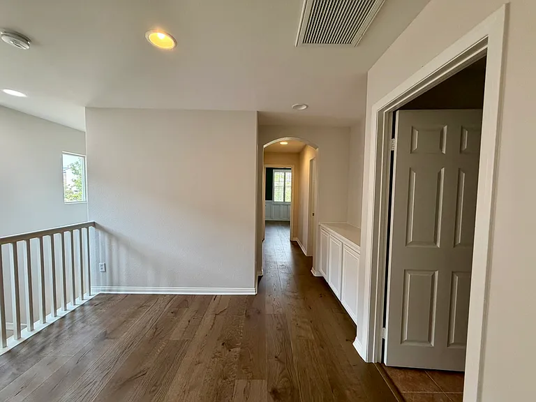 2370 Arbor View St — Photo 18