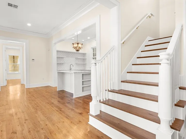 2050 Jabez Dr — Photo 20
