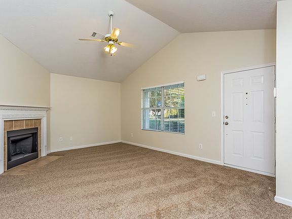 3rd image of 1005 Gleason Dr