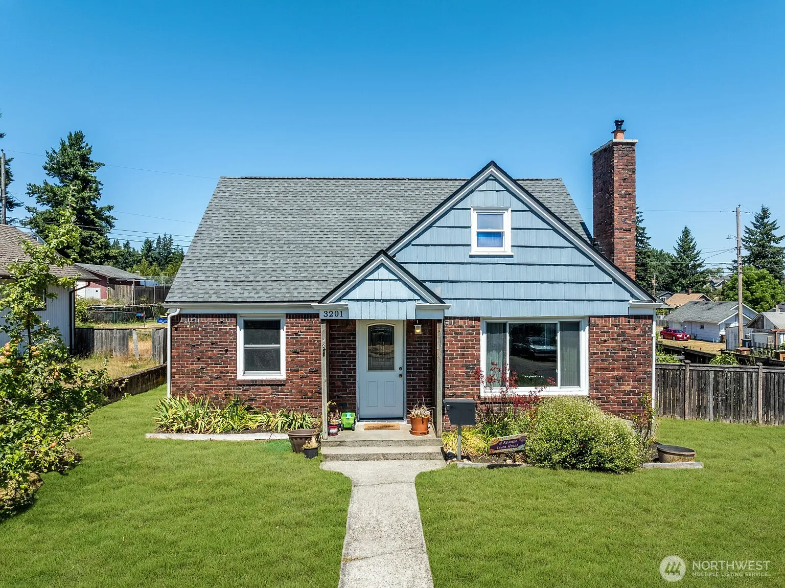 3201 S Melrose Street photo 1
