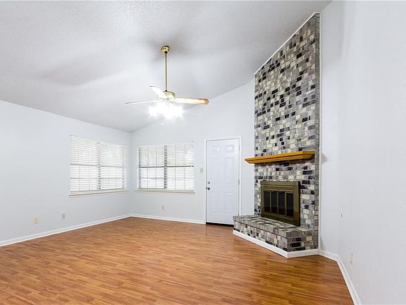 4th image of 4367 Metronome Dr