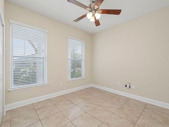 4th image of 48 Rivercliff Trl