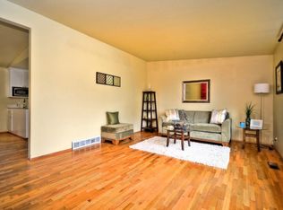 8024 215th St SW, Edmonds, WA 98026