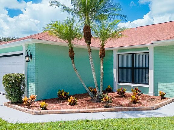 3rd image of 2024 SW Monterrey Ln