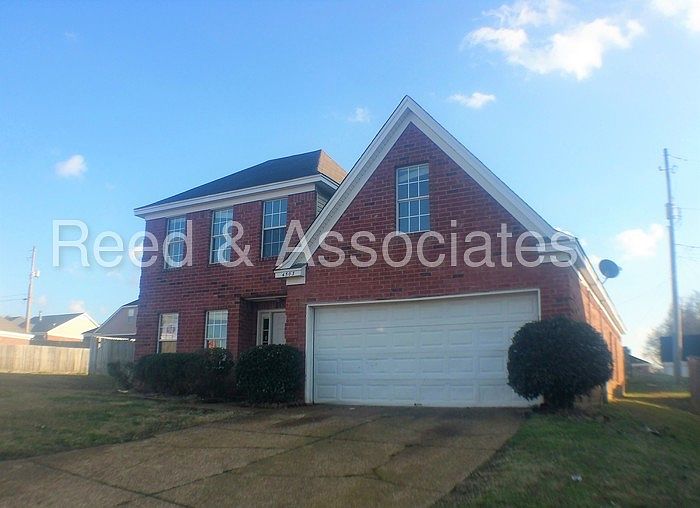 2nd image of 4503 Cedar Ridge Ln