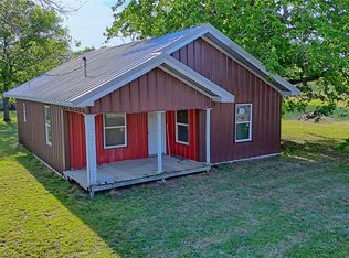 601 Baylor St, Nocona, TX 76255