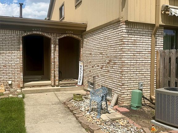 2nd image of 41694 Bedford Dr