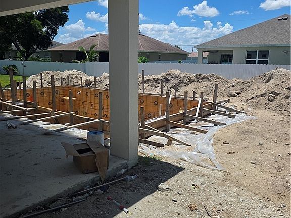 3rd image of 2615 NW 26th Ter