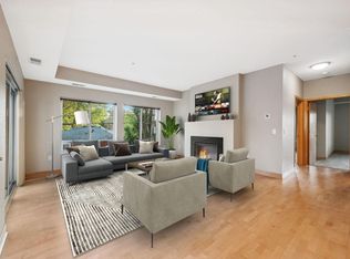 4750 E 53rd St APT 213, Minneapolis, MN 55417