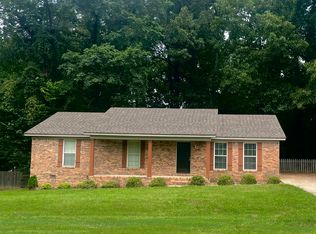 17 Parchman Dr, Jackson, TN 38305