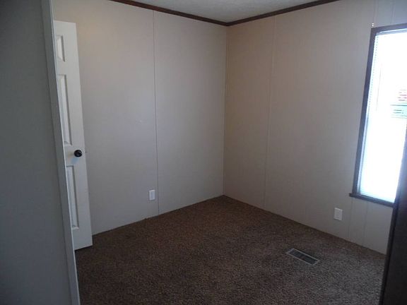 5th image of 2937 Mallow St #639