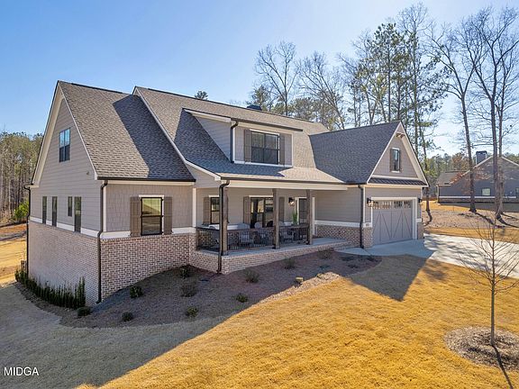2nd image of 185 Flat Creek Dr