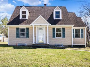 1674 Central St, Yorktown Heights, NY 10598