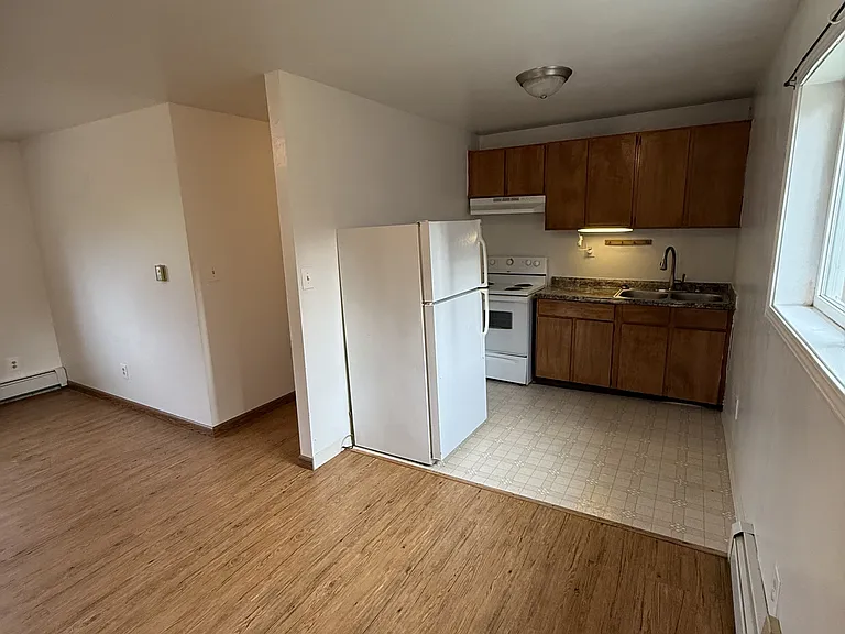 2763 Mack Blvd #2 — Photo 3